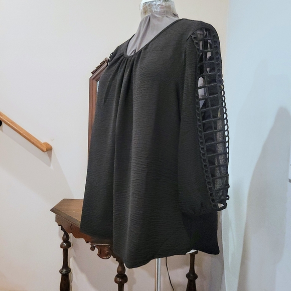 NWT 3X Open Sleeved Blk Dress Blouse - Picture 7 of 13